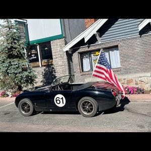 Meet your Posher, Gregory